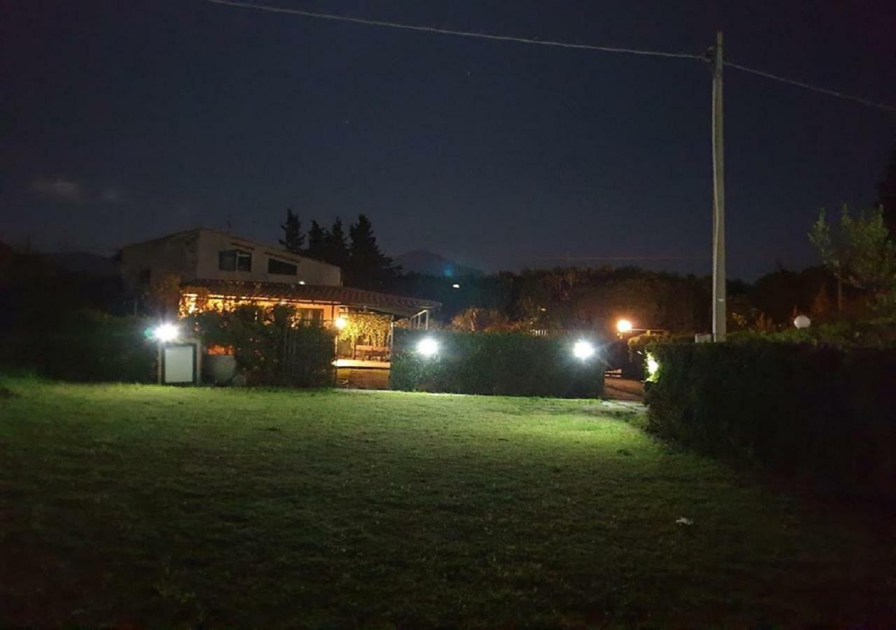 Villa Casa Delle Salinelle Lascari Exterior foto